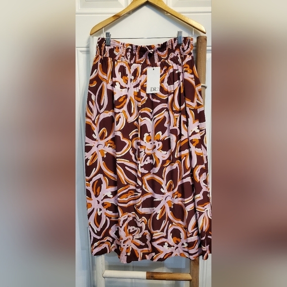 DR2 Dresses & Skirts - Aline Skirt DR2